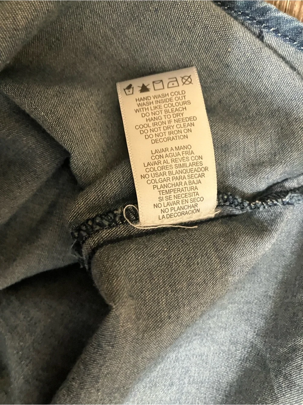 GAP Kids Washed Blue Denim Button-Down Shirt M Pearl type snap